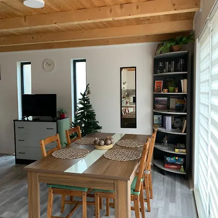 Tejfeles Apartamento *