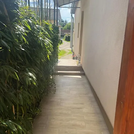 Tejfeles Apartamento *