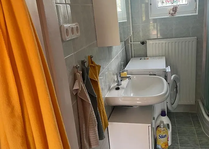 Tejfeles Vendeghaz Apartment Porva